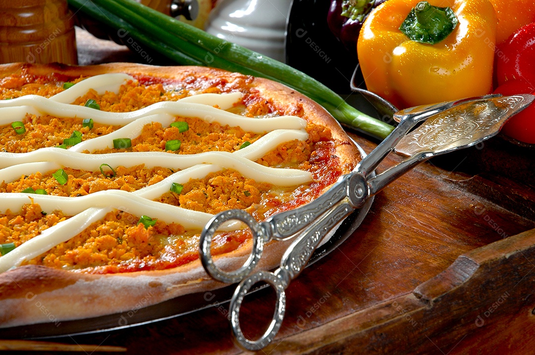 Pizza de queijo e frango