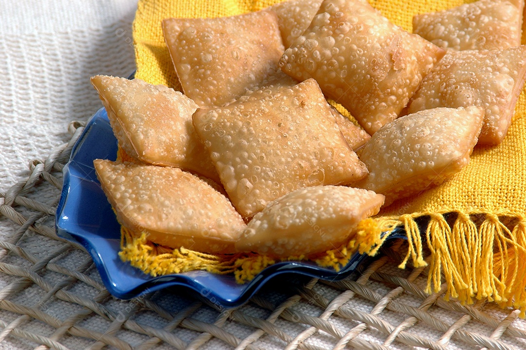 Pastel petisco brasileiro