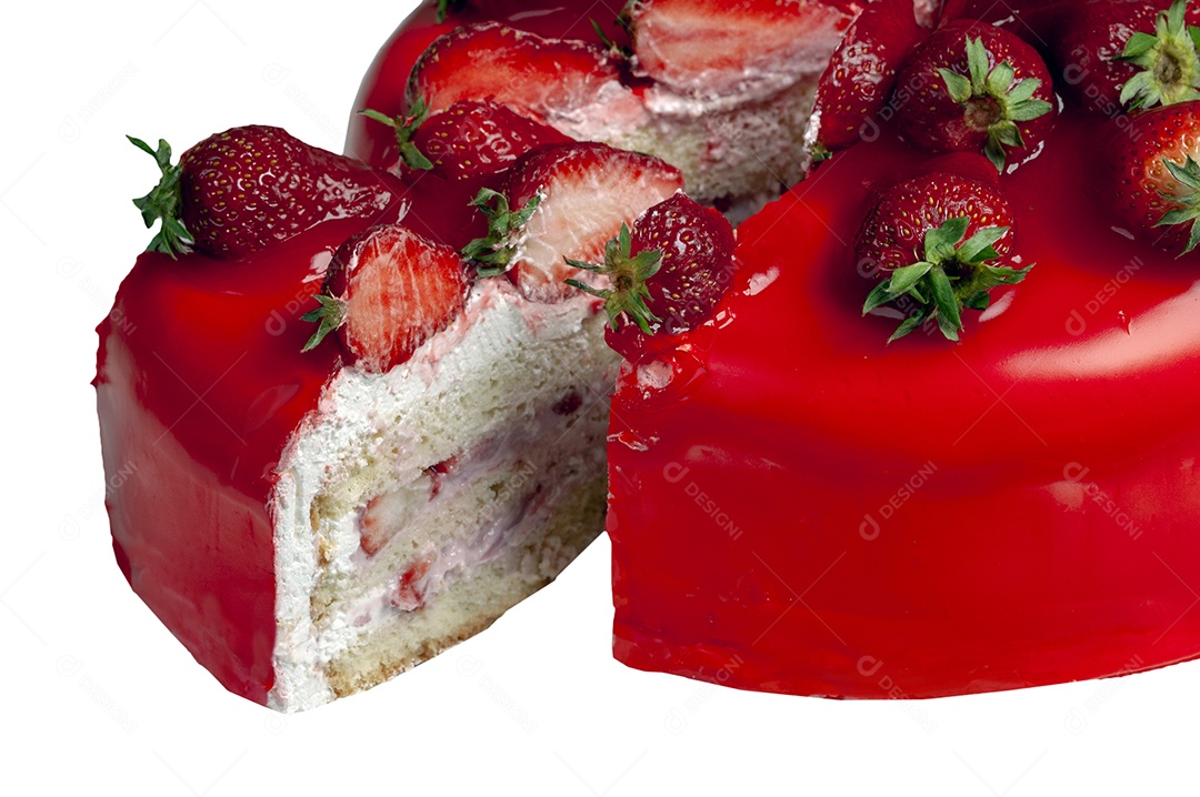 Bolo recheado com morango e pasta americana vermelha