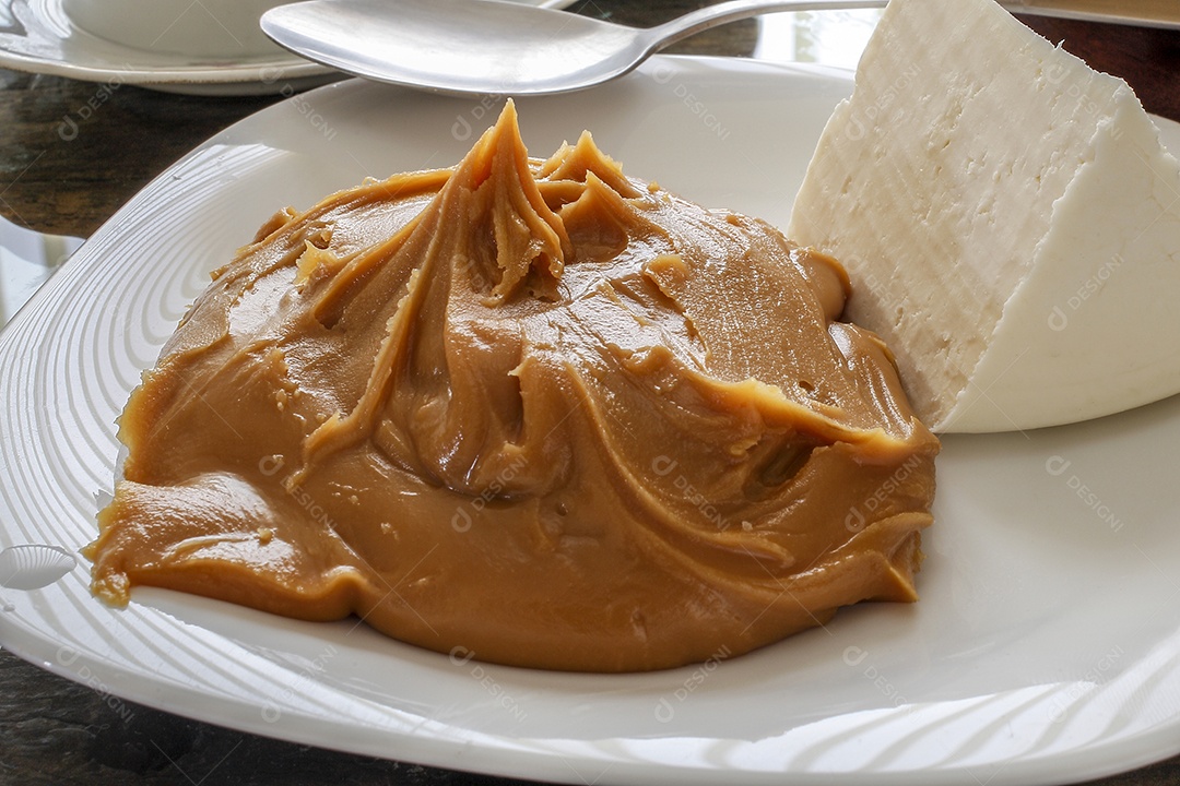 Queijo com doce de leite brasileiro combinação