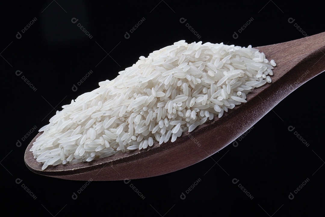 Colher de arroz cru