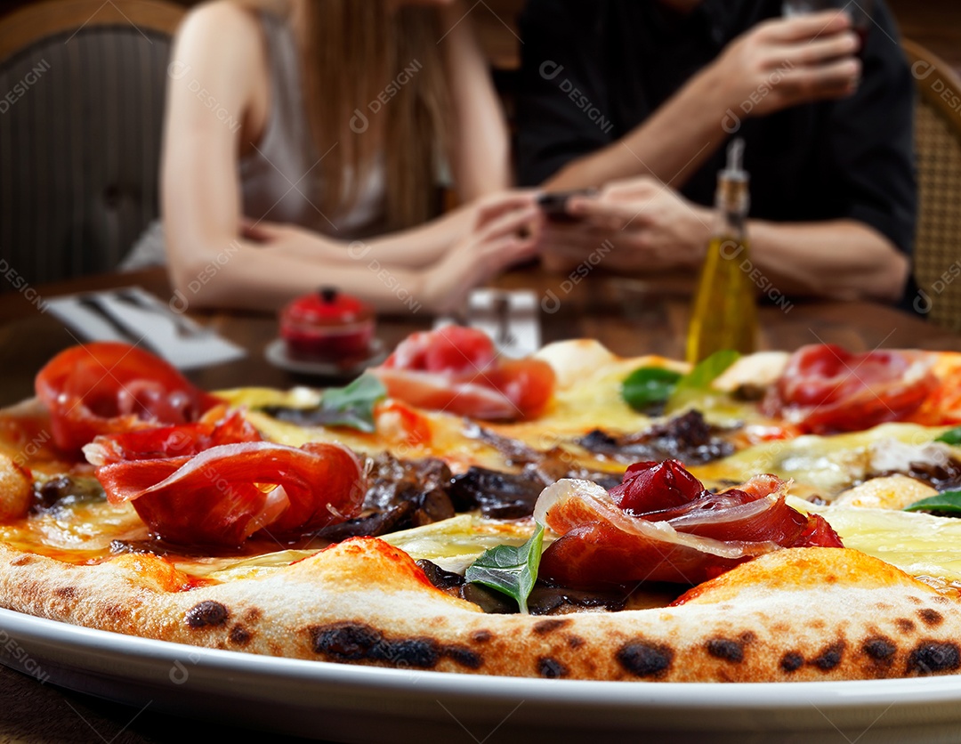 Deliciosa pizza assada