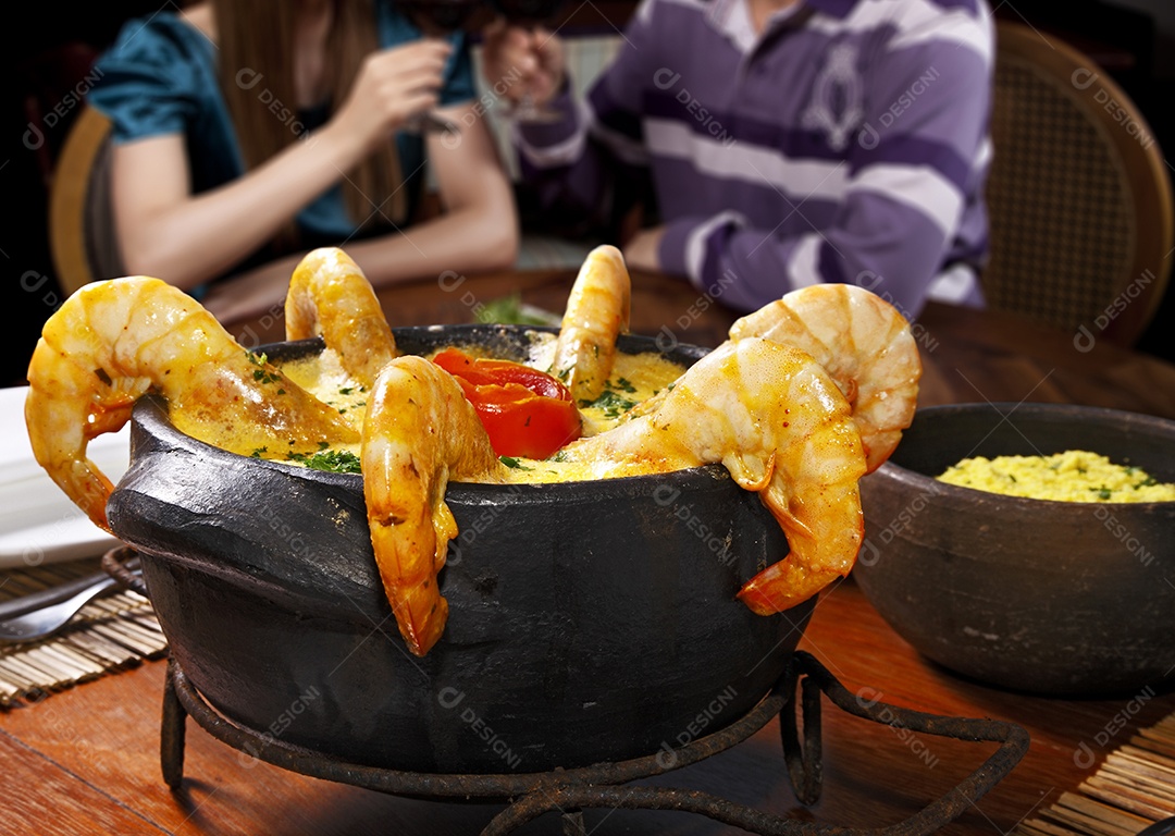 Moqueca de camarão e peixe