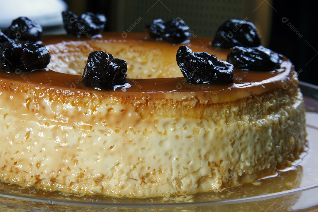 Pudim de leite condensado com ovos