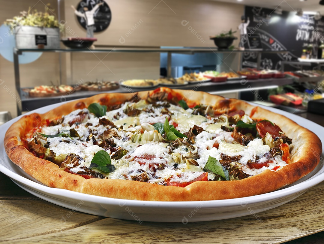 Pizza de queijo mussarela e folhas organicas