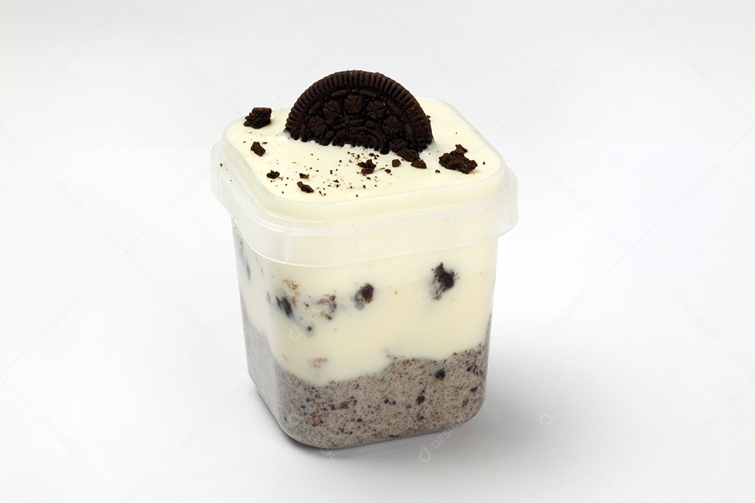 Bolo no pote de oreo transparente