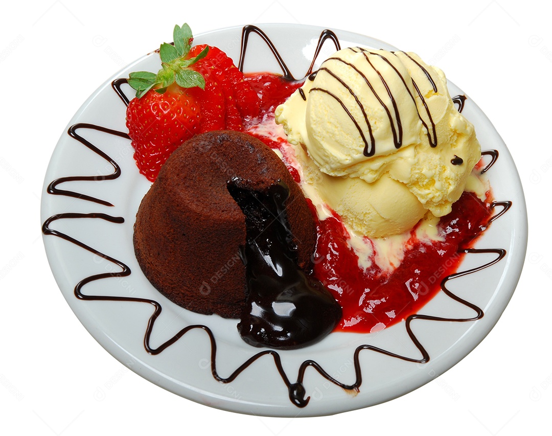 Petit gateau com creme de morango