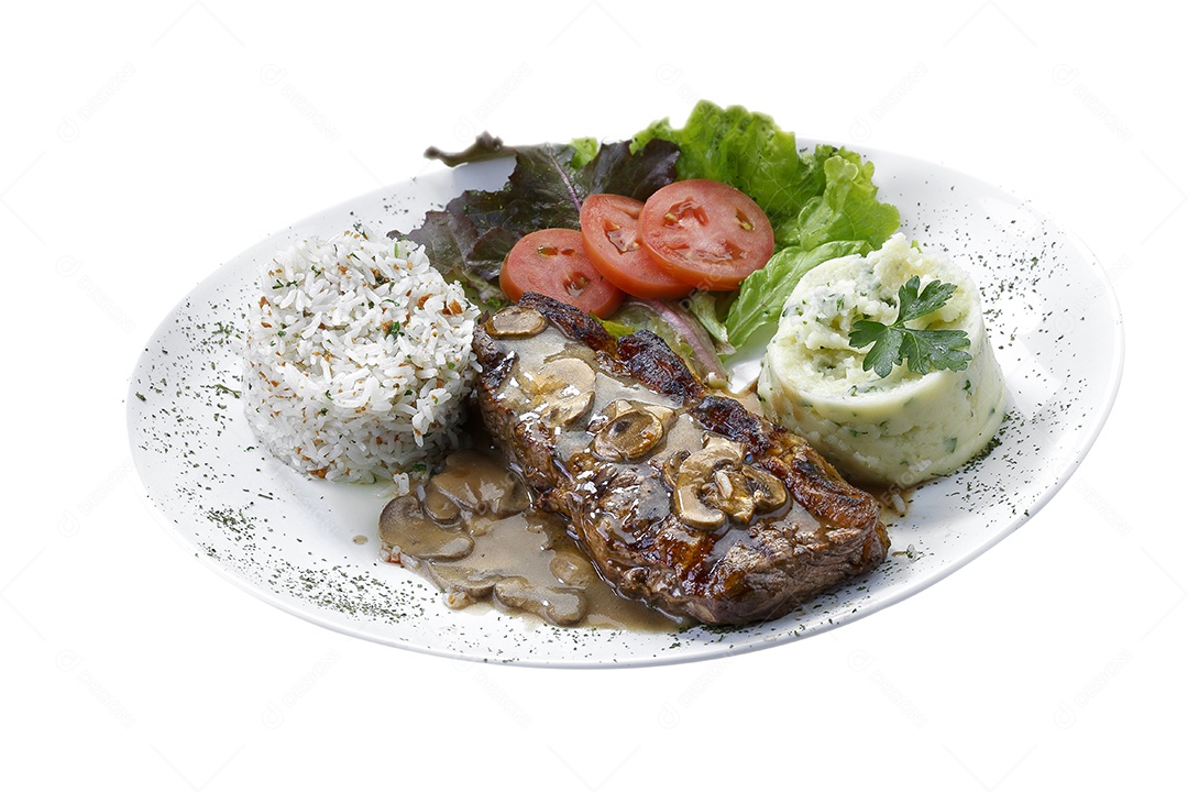 Bife de carne grelhada com arroz purê e salada