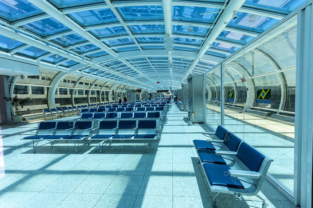 O aeroporto santos dumont é um aeroporto doméstico no Rio de Janeiro