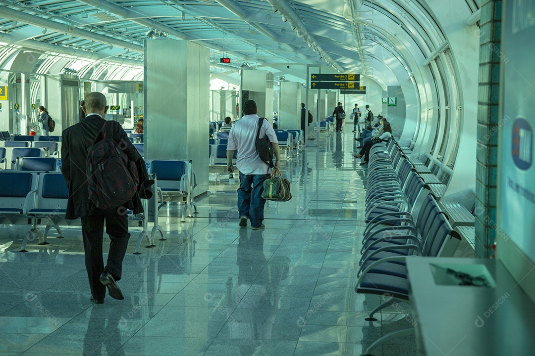 O aeroporto santos dumont é um aeroporto doméstico no Rio de Janeiro