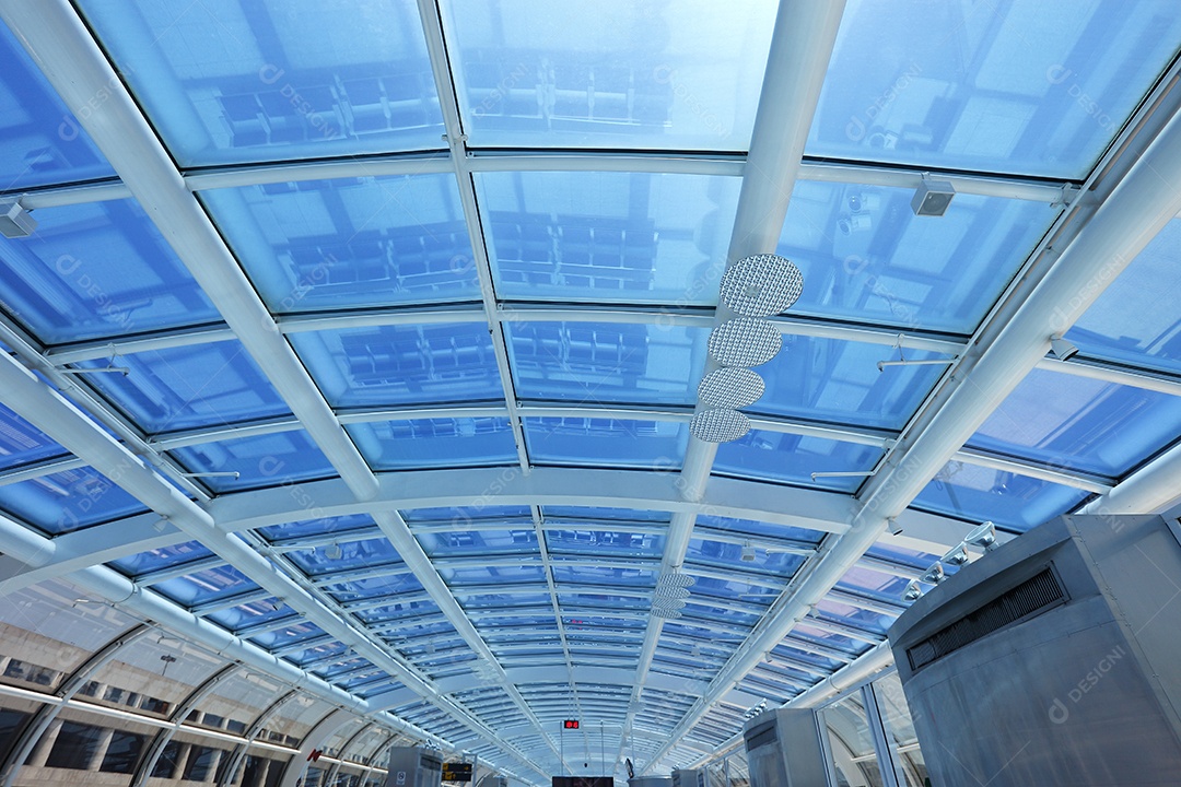 O aeroporto santos dumont é um aeroporto doméstico no Rio de Janeiro