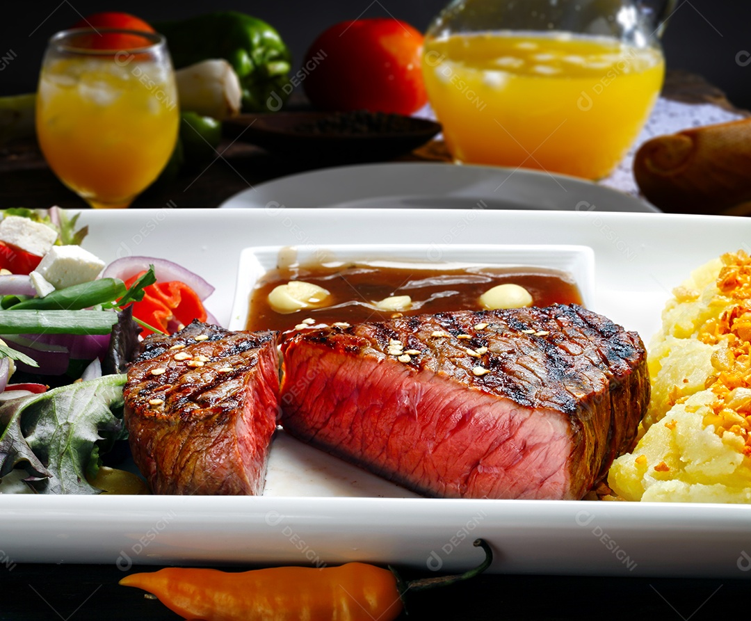 Pedaços de picanha assado