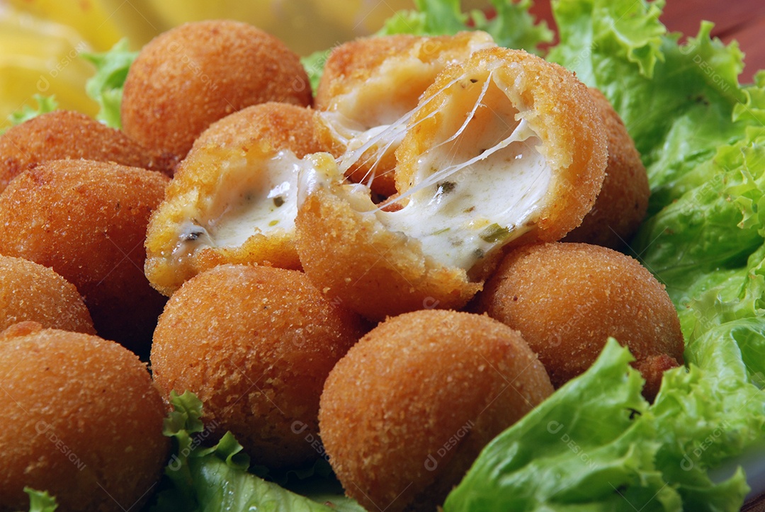 Lanche brasileiro com queijo