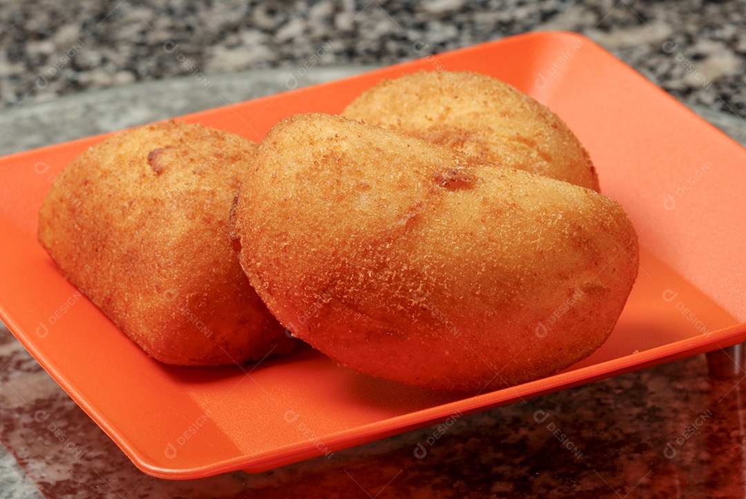 Pastel petisco brasileiro