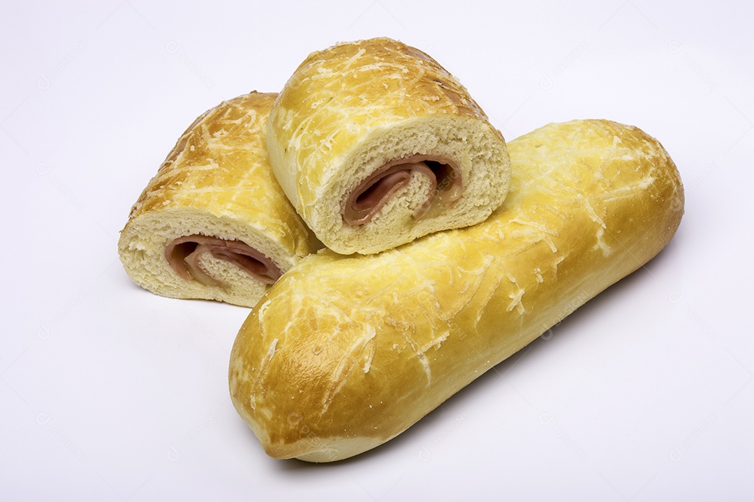 Salgado de presunto e queijo