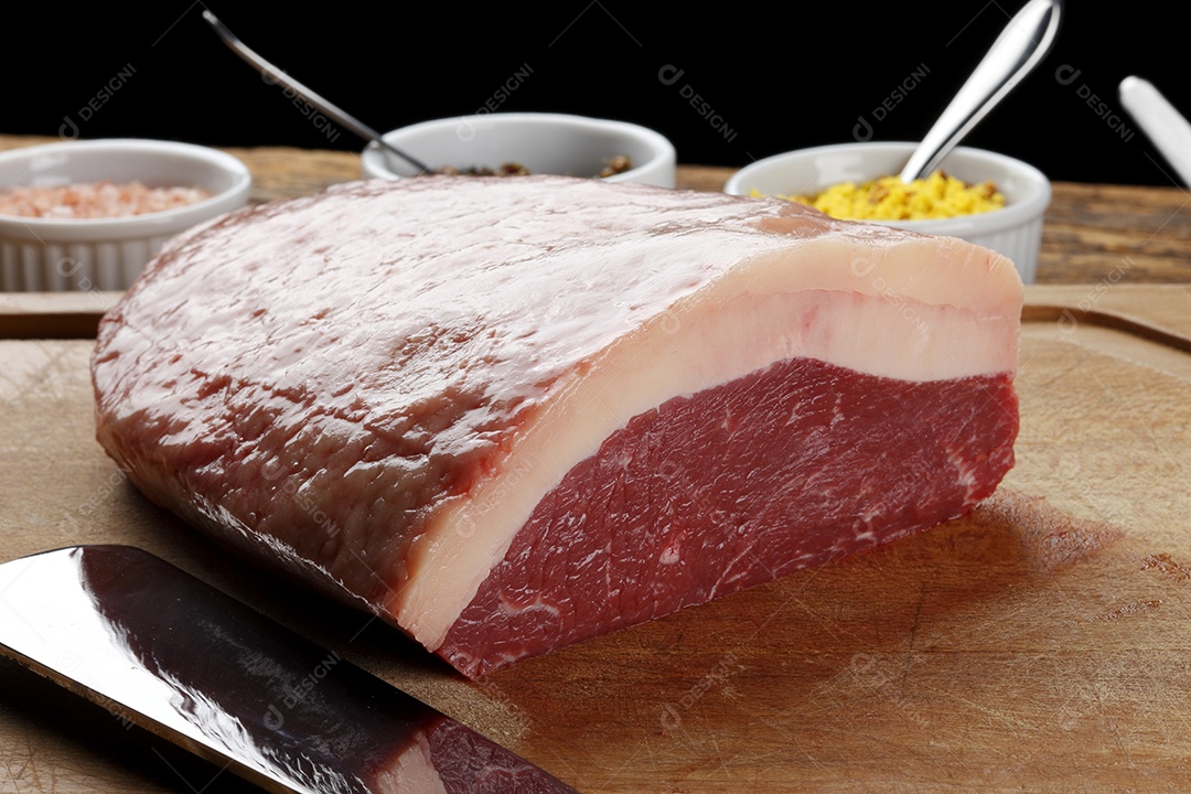 Peça de picanha crua