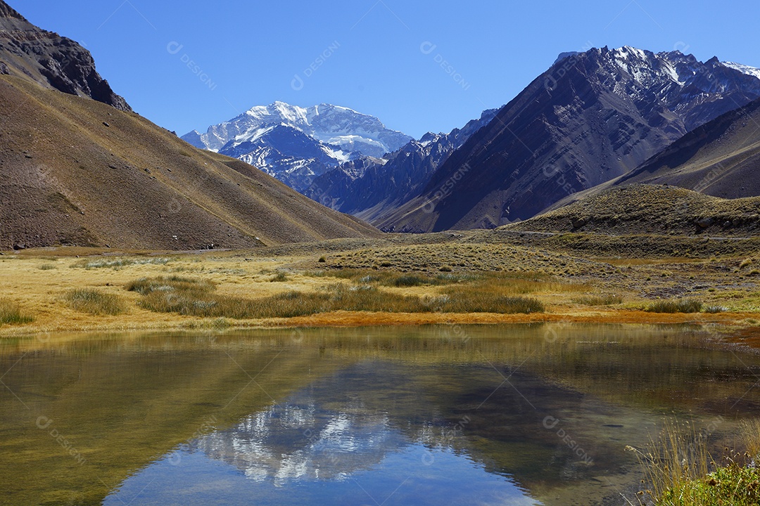 Aconcágua a montanha mais alta das américas cordilheira dos andes
