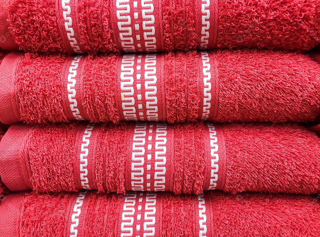 Pilha de toalhas macias limpas