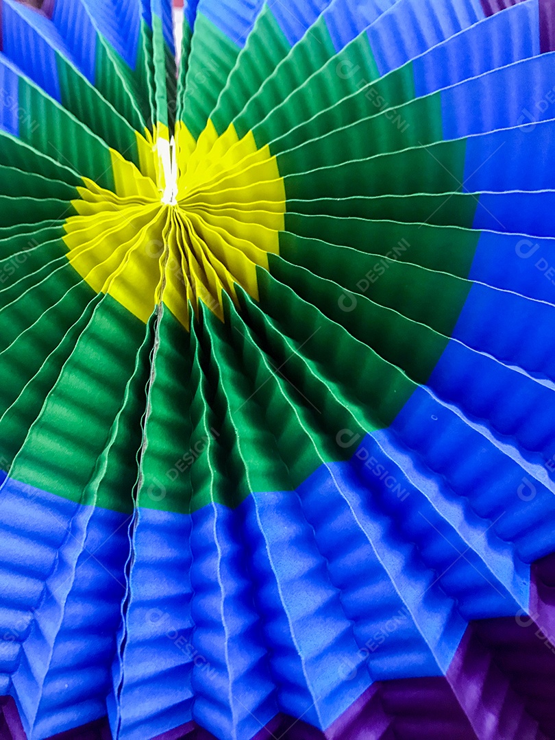 Balão de papel colorido festa junina no brasil