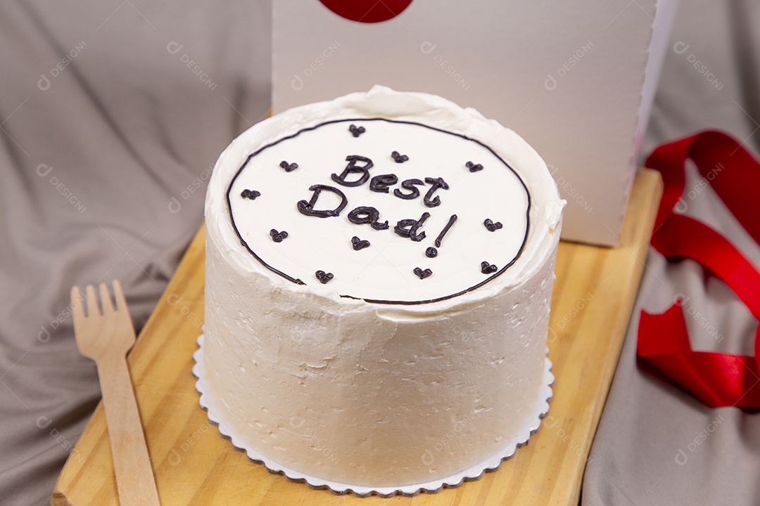 Caixa de bolo para presente de dia doa pais