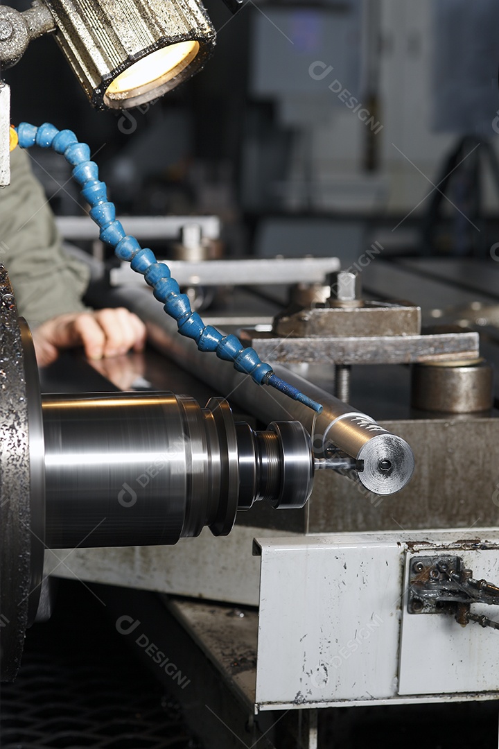 Torno mecânico metalúrgico