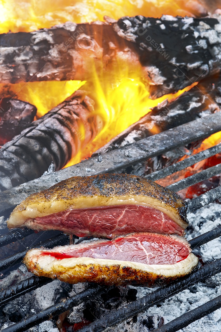 Picanha tradicional churrasco brasileiro