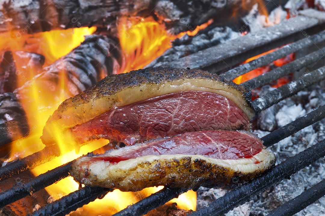 Picanha tradicional churrasco brasileiro