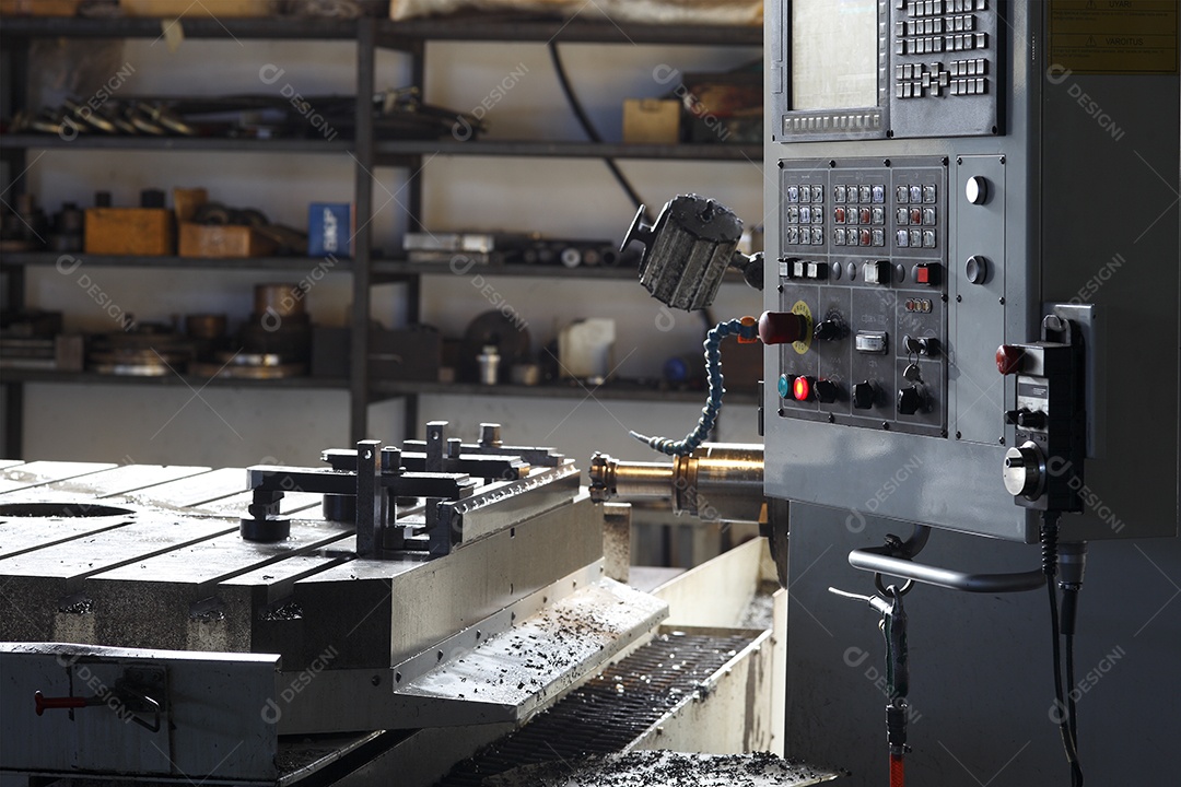 Painel de controle de aço