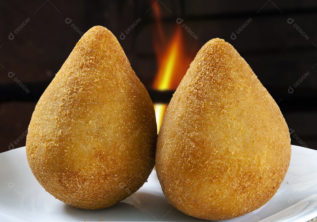 Coxinhas de frango crocante