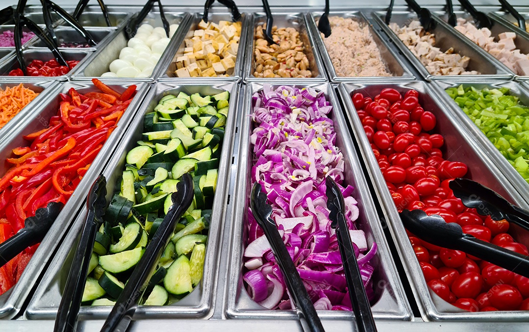 Restaurante self service de comida e saladas