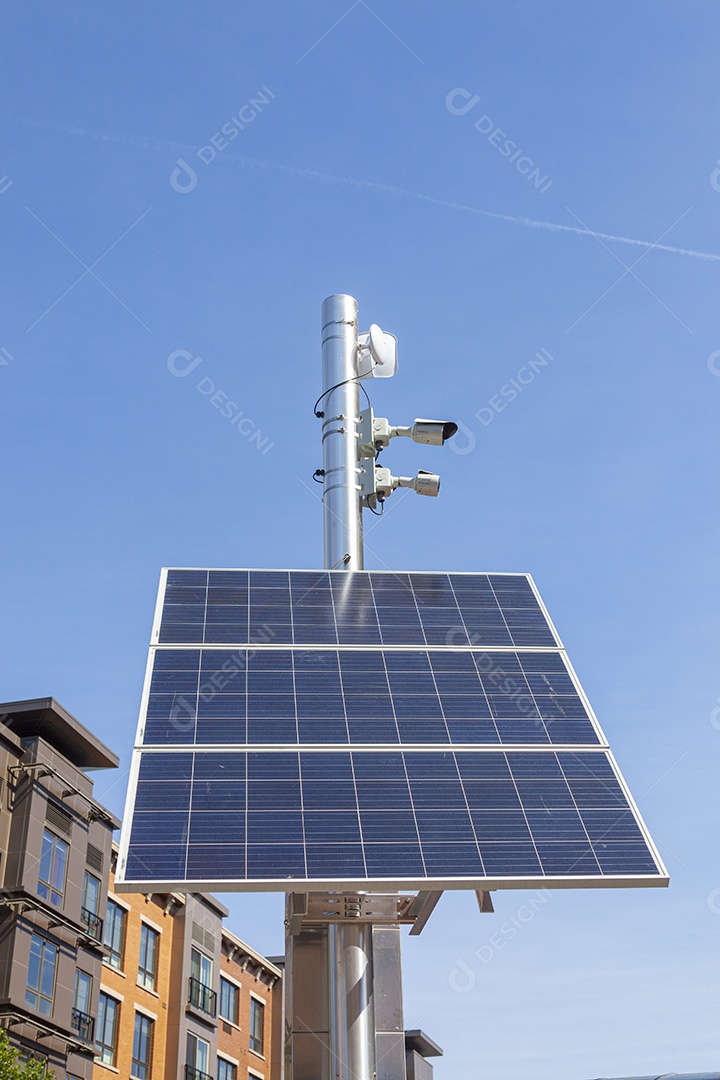 Câmera de segurança com painel solar