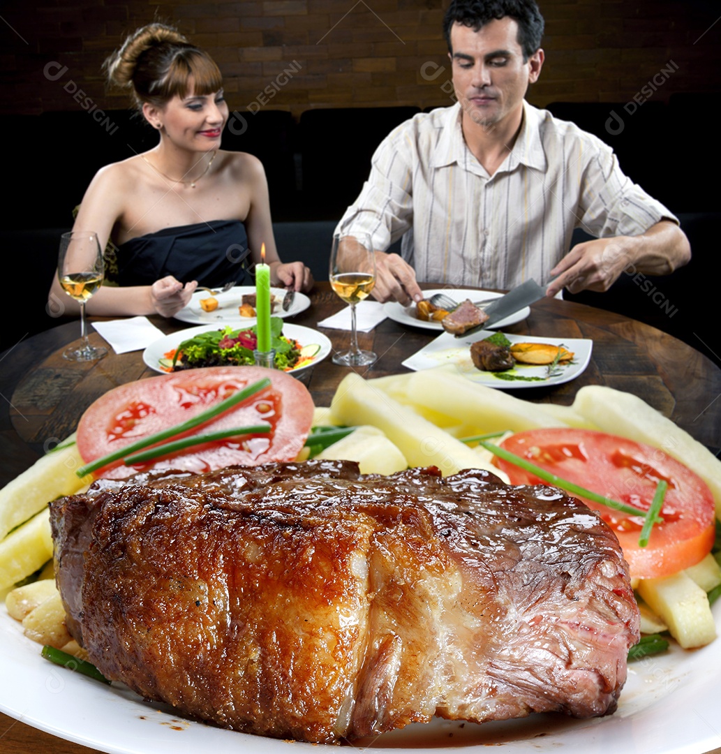 Picanha grelhada com batatas fritas