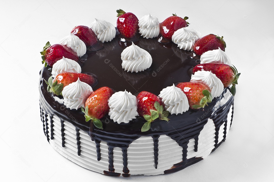 Bolo de chocolate com morango