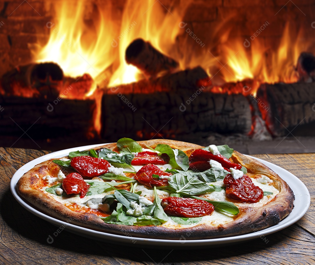 Deliciosa pizza de tomate seco