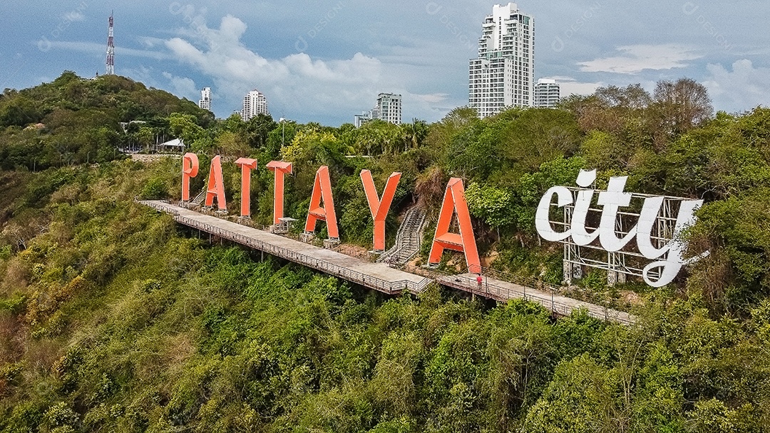 Letras grandes PATTAYA vista aérea de pattaya tailândia