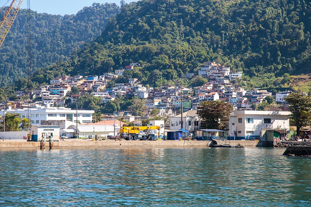 grande ilha baia em Angra dos Reis, no Rio de Janeiro.