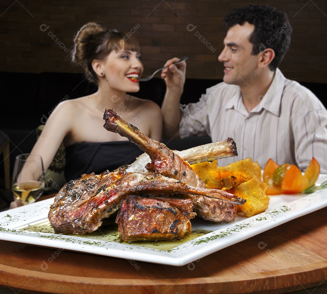 Costela assada com vegetais