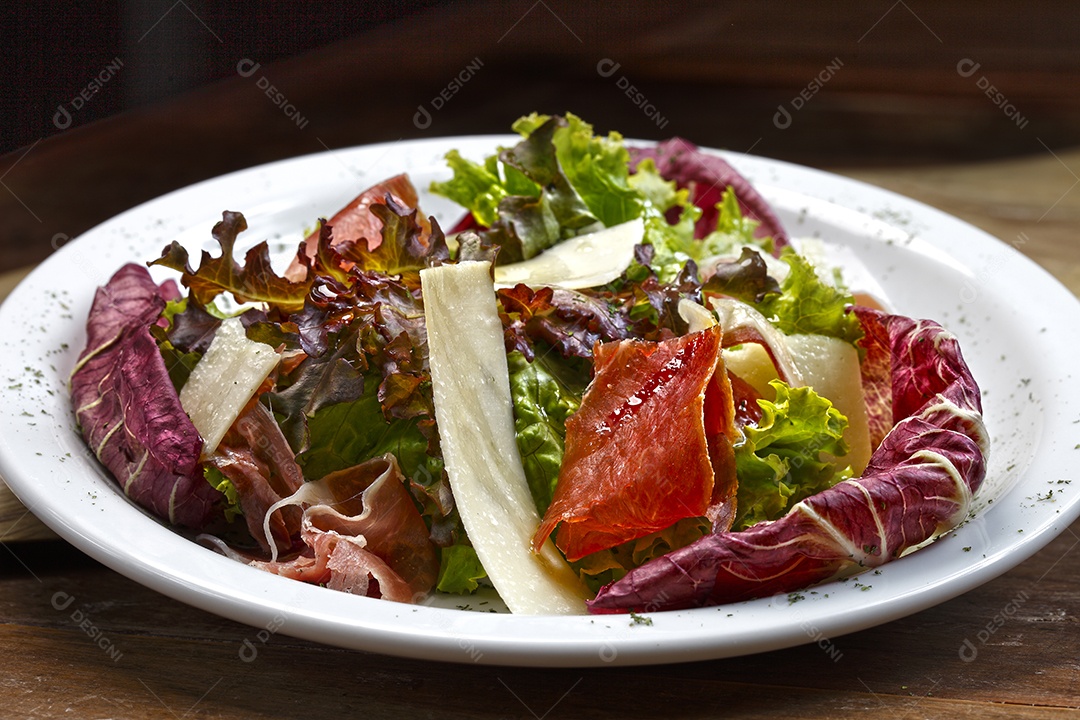 Salada deliciosa saudável