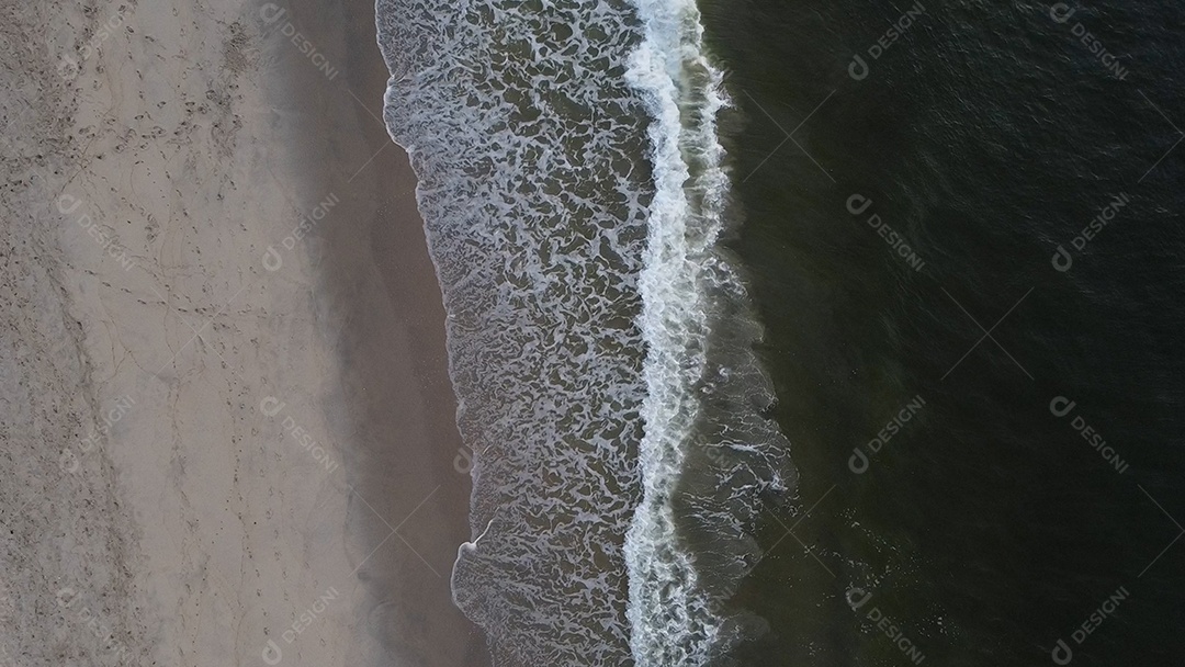 Vista da onda do mar na praia