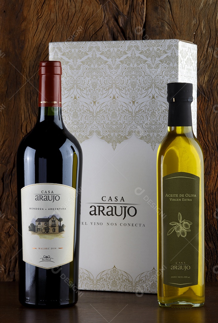 Duas garrafas de vidro azeite e vinho