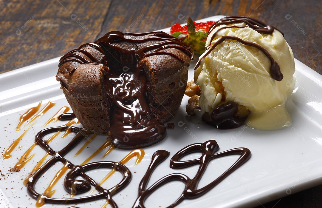 Sobremesa clássica petit gateau