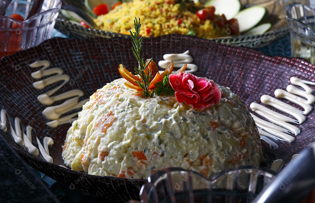 Maionese de verduras deliciosa guarnições