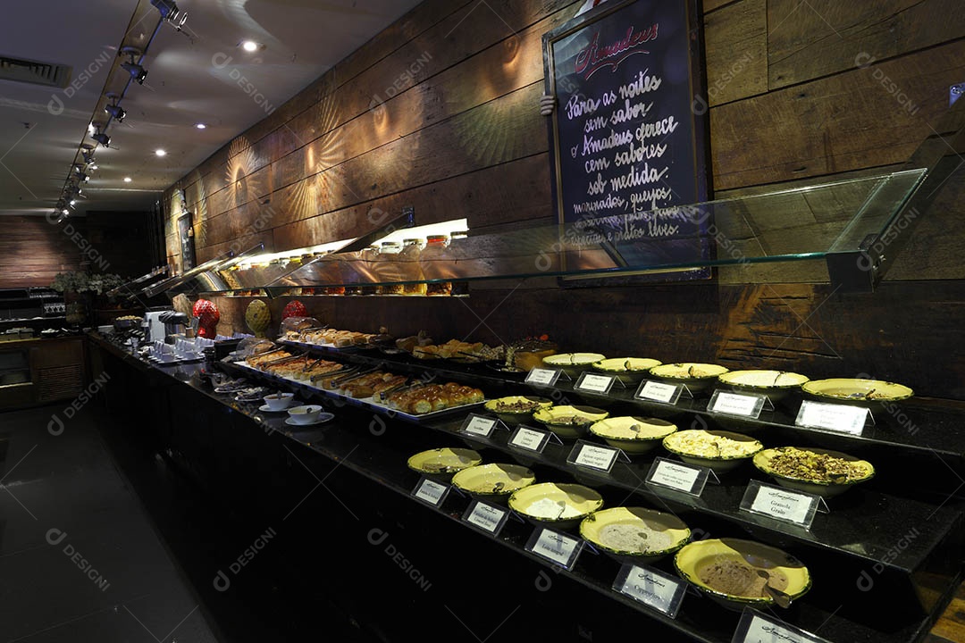 Restaurante e wine bar amadeus