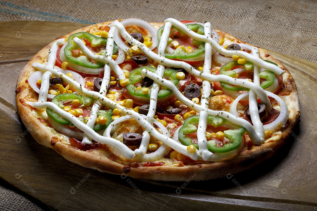Pizza vegetariana com catupiry