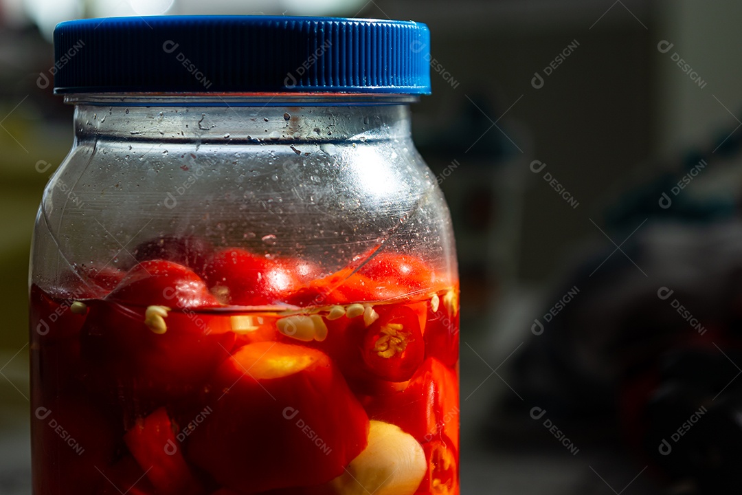 Pote de pimenta em conserva