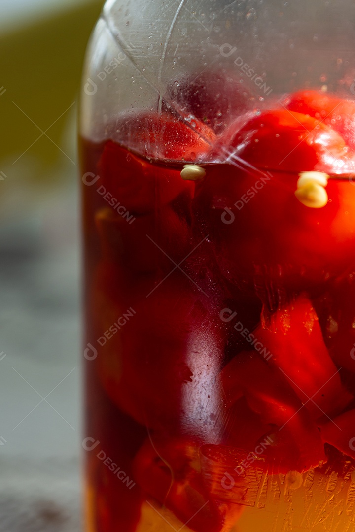 Pote de pimenta em conserva