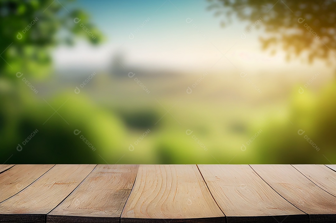 Mesa de madeira vazia abstrata com espaço de cópia sobre fundo desfocado de primavera e verão