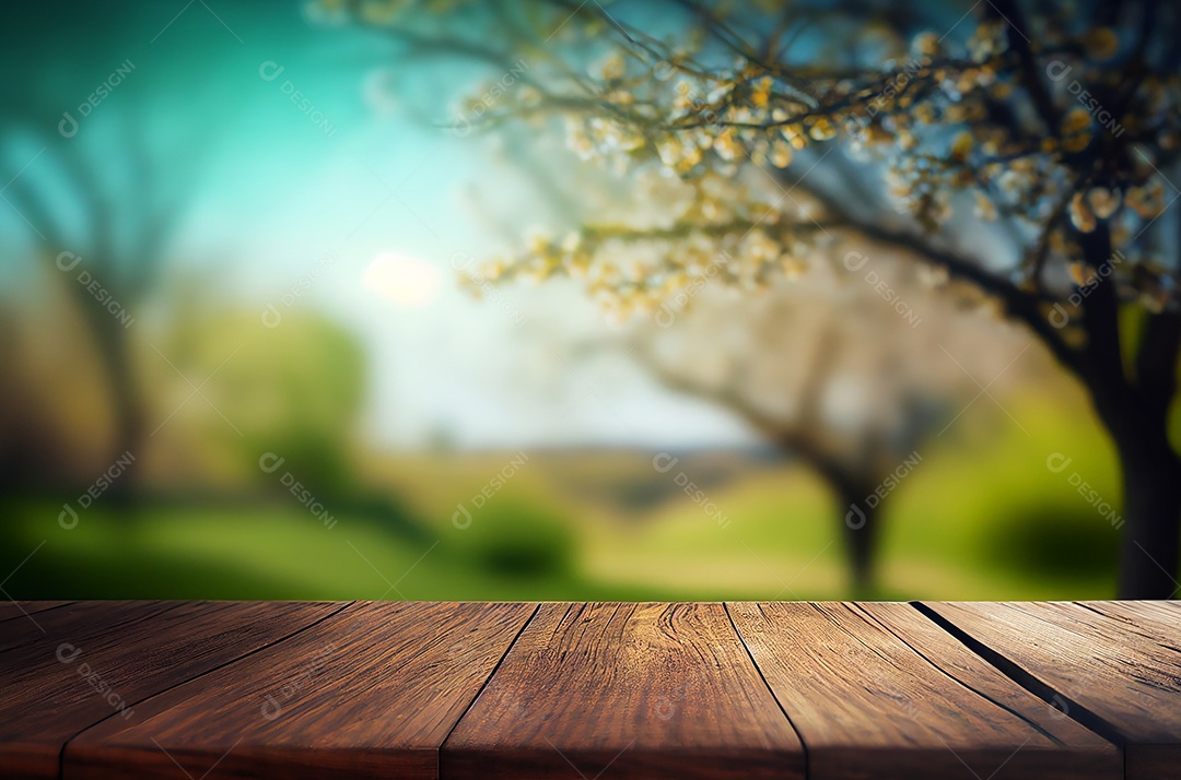 Mesa de madeira vazia abstrata com espaço de cópia sobre fundo desfocado de primavera e verão