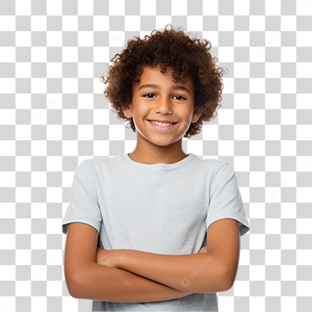Criança com os Braços Cruzados Sorrindo PNG Transparente