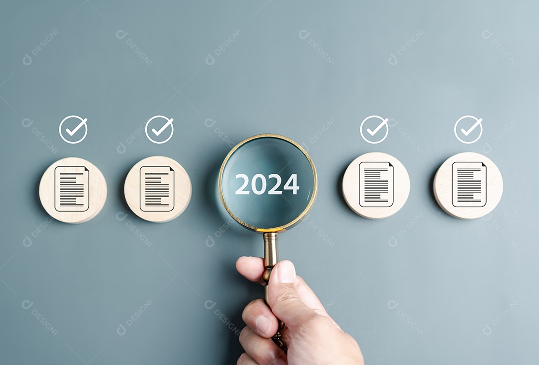 Homem jovem empresário em seu escritório